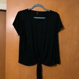 Women’s Crop Top with key hole tie